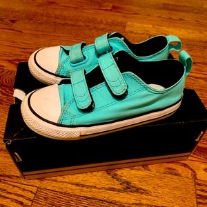 Converse shoes - little girls - size 10